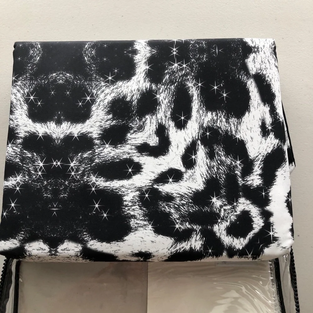 Marc Ecko TWIN Duvet Cover Set Wrinkle Free Black White Print y2K